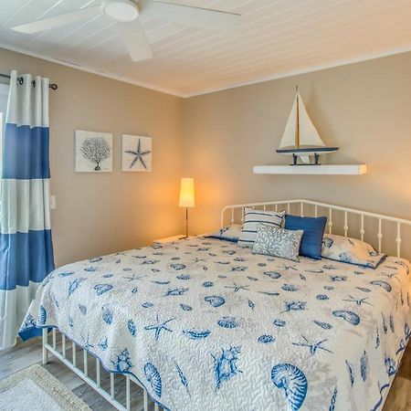 Carolina Beach Condo With Community Pool Екстериор снимка