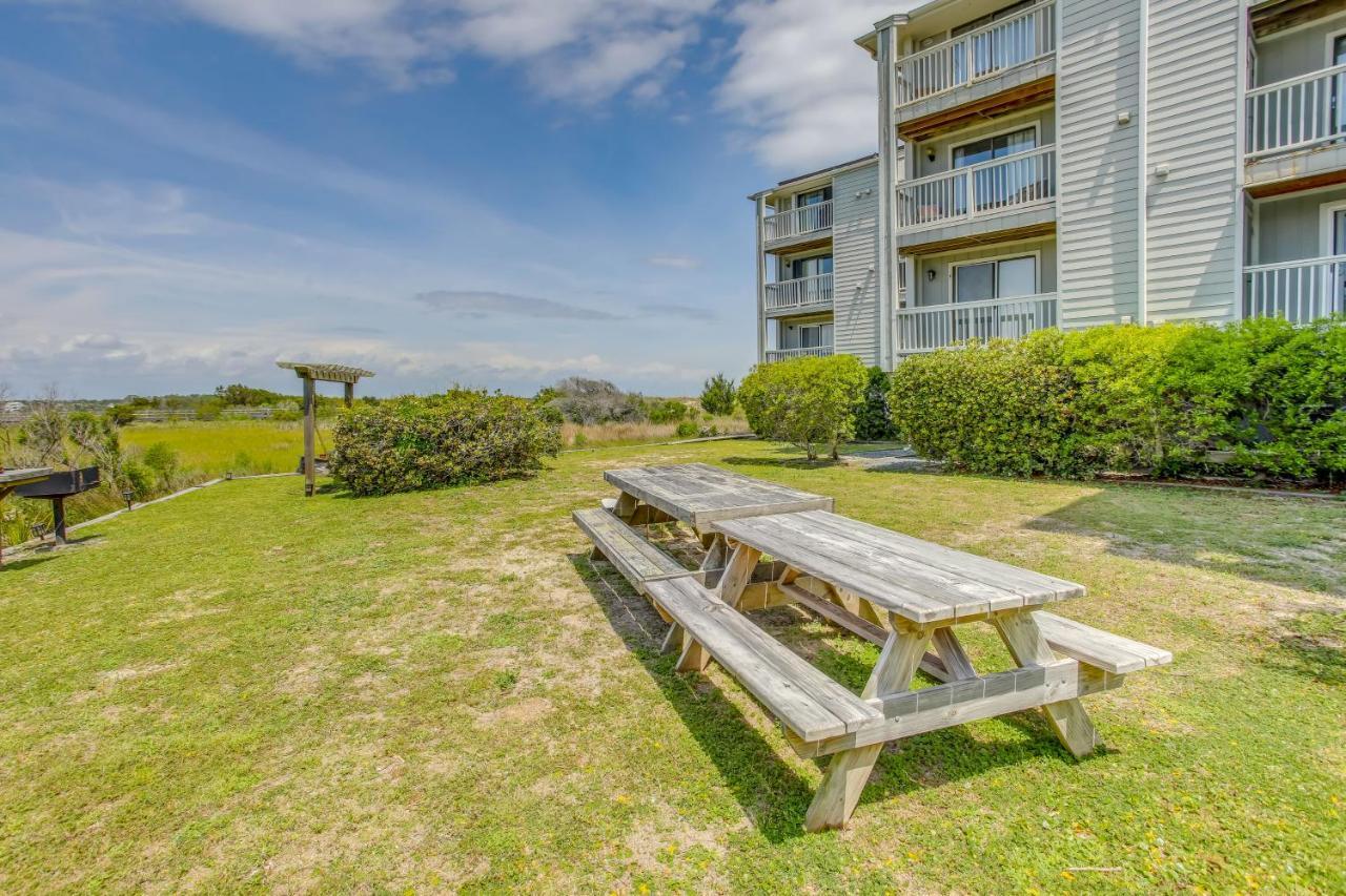 Carolina Beach Condo With Community Pool Екстериор снимка
