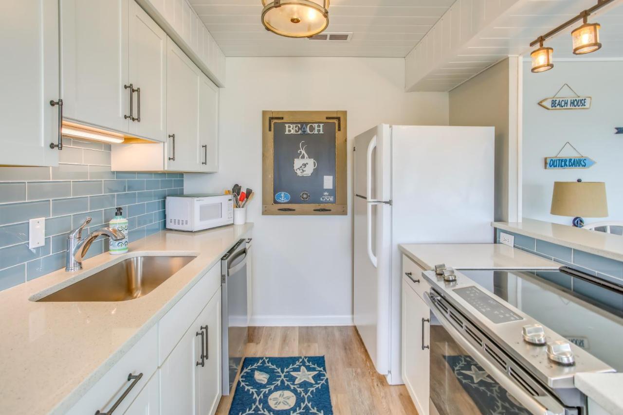 Carolina Beach Condo With Community Pool Екстериор снимка